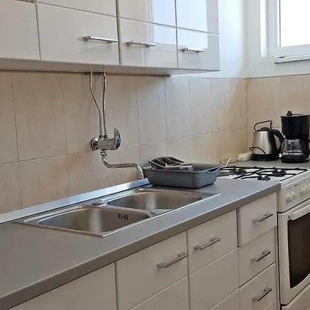Barka Apartment