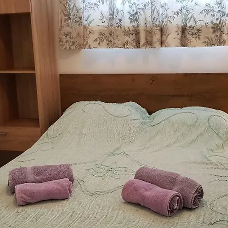 Barka Apartment *